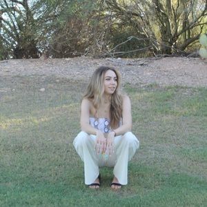 Meet your Posher, Ellen